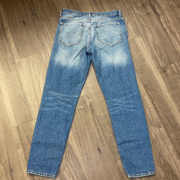 Forever 21 distressed denim - Picture 3 of 4